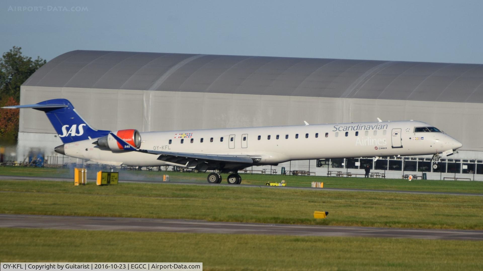 OY-KFL, 2009 Bombardier CRJ-900 NG (CL-600-2D24) C/N 15246, At Manchester