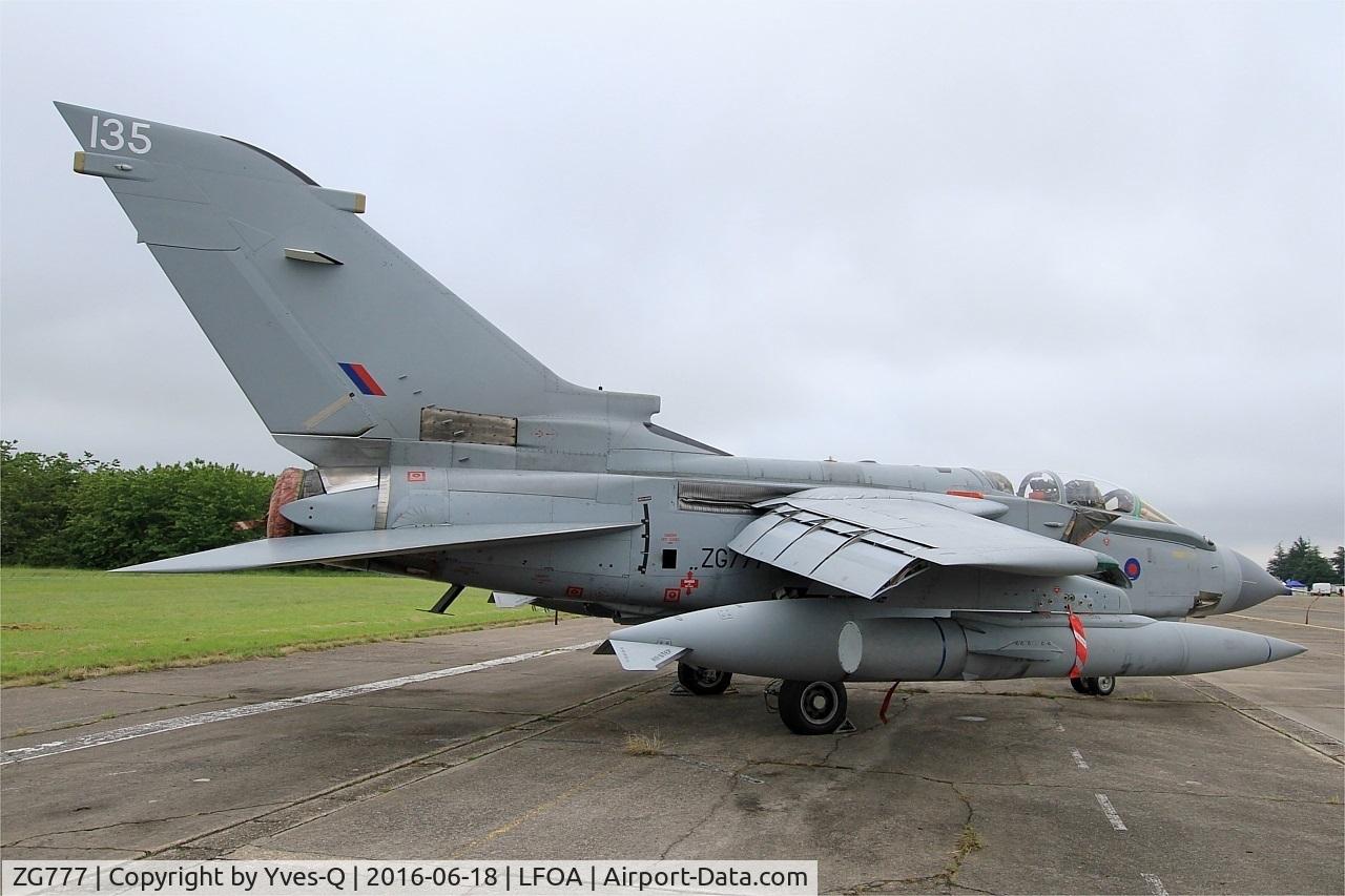 ZG777, 1992 Panavia Tornado GR.4 C/N 909/BS188/2732, Panavia Tornado GR.4, Static display, Avord Air Base 702 (LFOA) Open day 2016