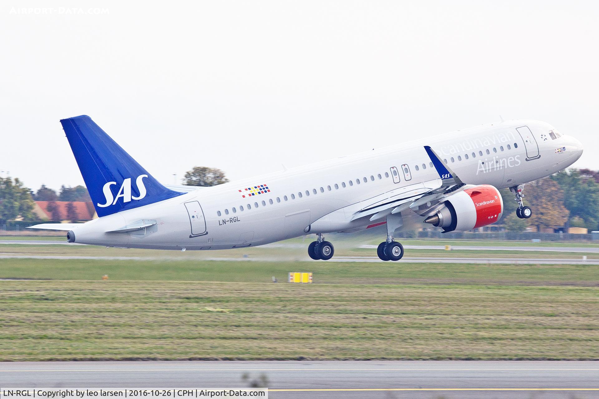 LN-RGL, 2016 Airbus A320-251NEO C/N 7290, Copenhagen 26.10.16