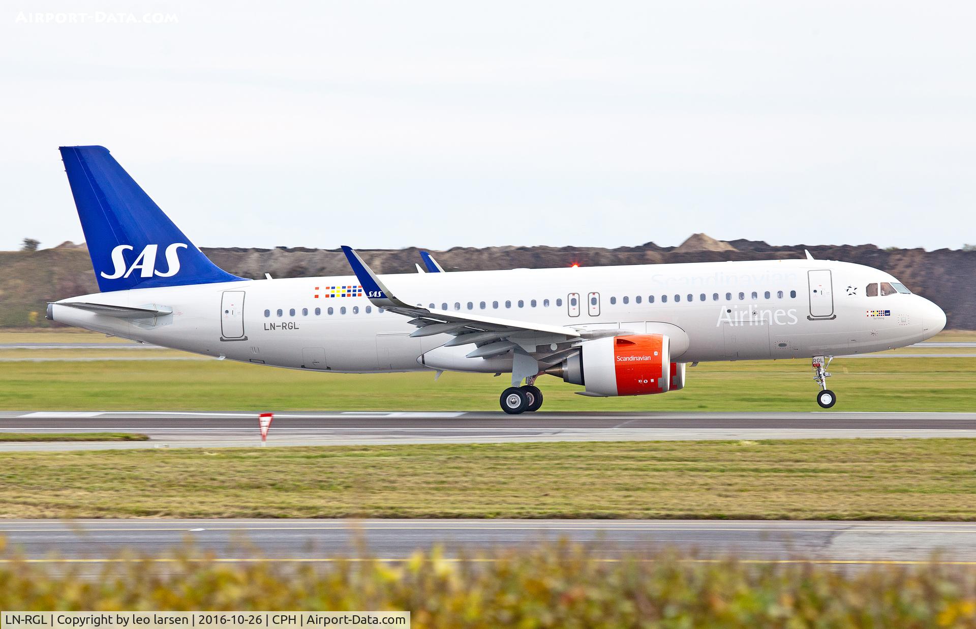 LN-RGL, 2016 Airbus A320-251NEO C/N 7290, Copenhagen 26.10.16