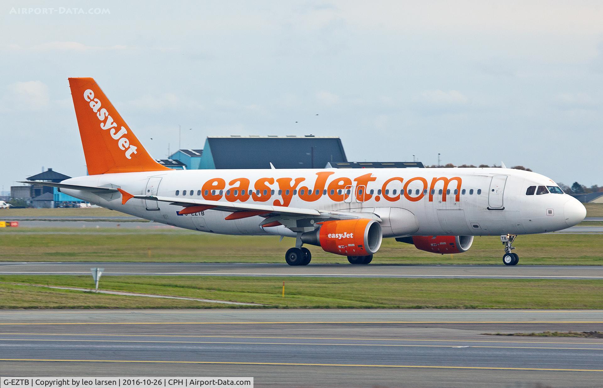 G-EZTB, 2009 Airbus A320-214 C/N 3843, Copenhagen 26.10.16
