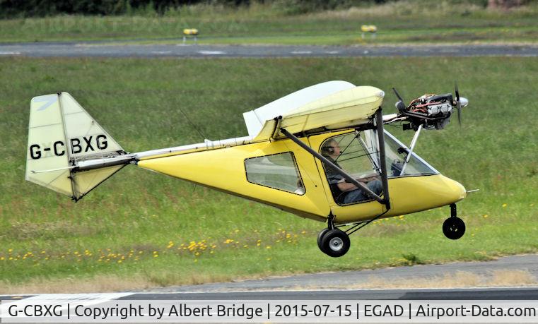 G-CBXG, 2002 Thruster T600N 450 C/N 0112-T600N-073, “Touch and go” at Newtownards.
