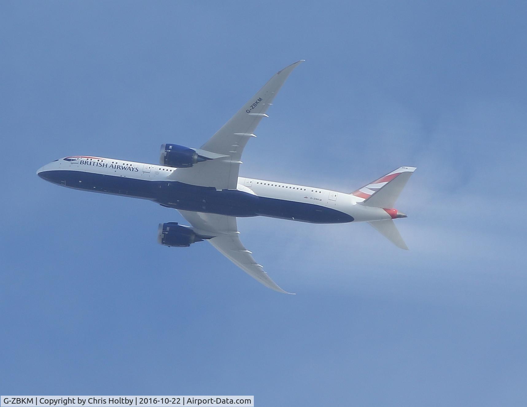 G-ZBKM, 2016 Boeing 787-9 Dreamliner Dreamliner C/N 38629, Over Potters Bar, Herts.