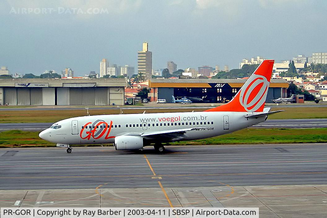 PR-GOR, 2002 Boeing 737-76N C/N 33380, Boeing 737-76N [33380] (GOL Transportes Aeroes) Sao Paulo-Congonhas~PP 11/04/2003