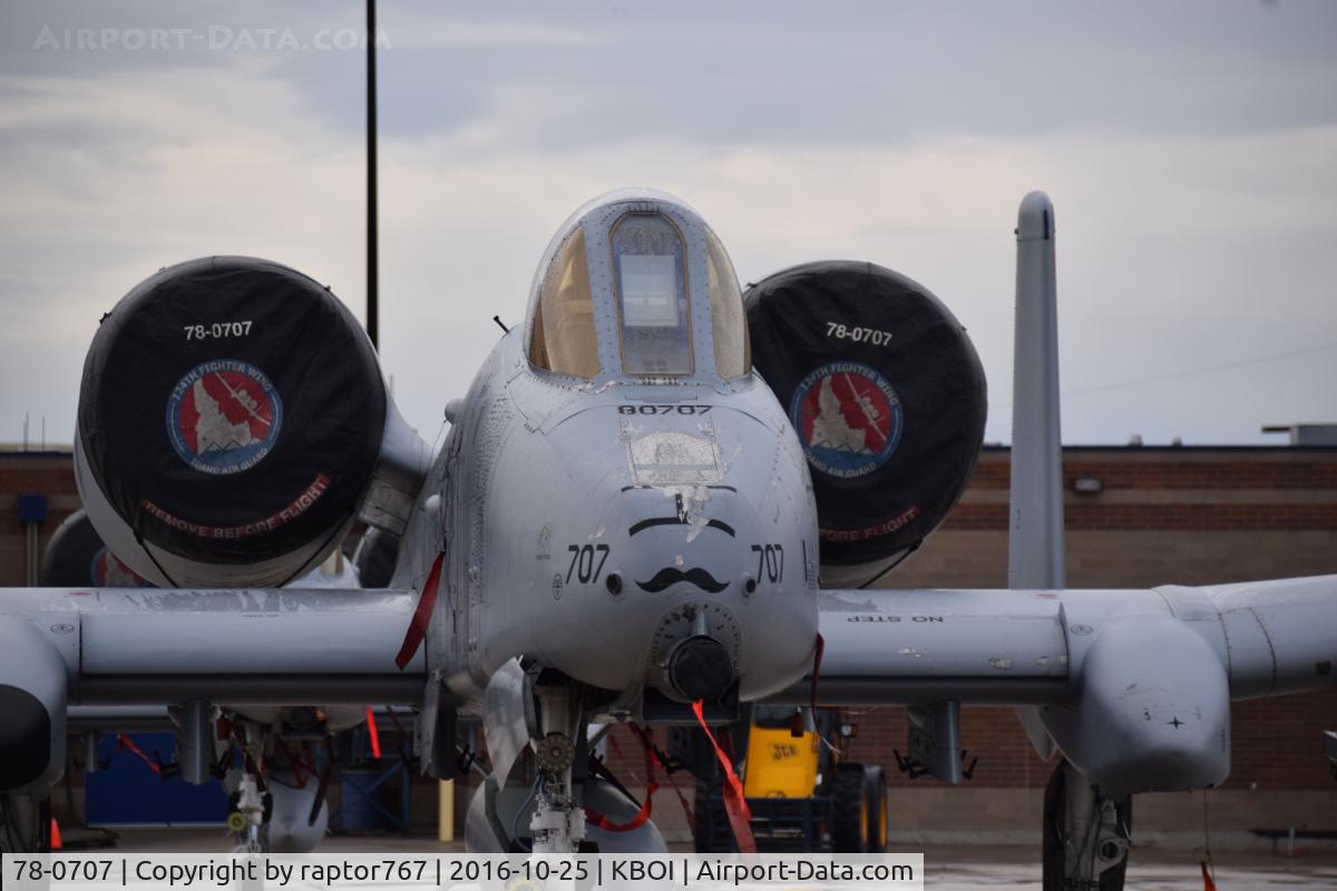 78-0707, 1978 Fairchild Republic A-10C Thunderbolt II C/N A10-0327, 190th Fighter Sq., 124th Fighter Wing, Idaho ANG. One of 12 A-10Cs back from 6 months in the Middle East. Has a few bumps on the nose and left wing leading edge.