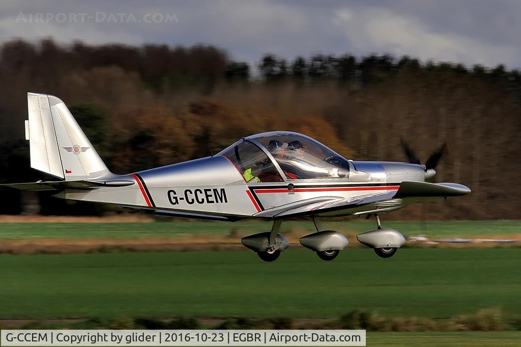 G-CCEM, 2003 Aerotechnik EV-97A Eurostar C/N PFA 315-13987, Arrival