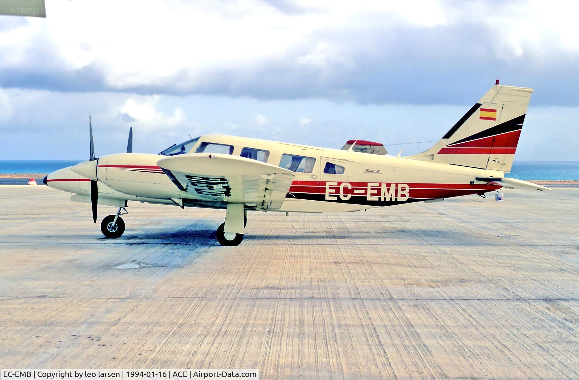 EC-EMB, 1978 Piper PA-34-200T Seneca II C/N 34-7870034, Lanzarote 16.1.94