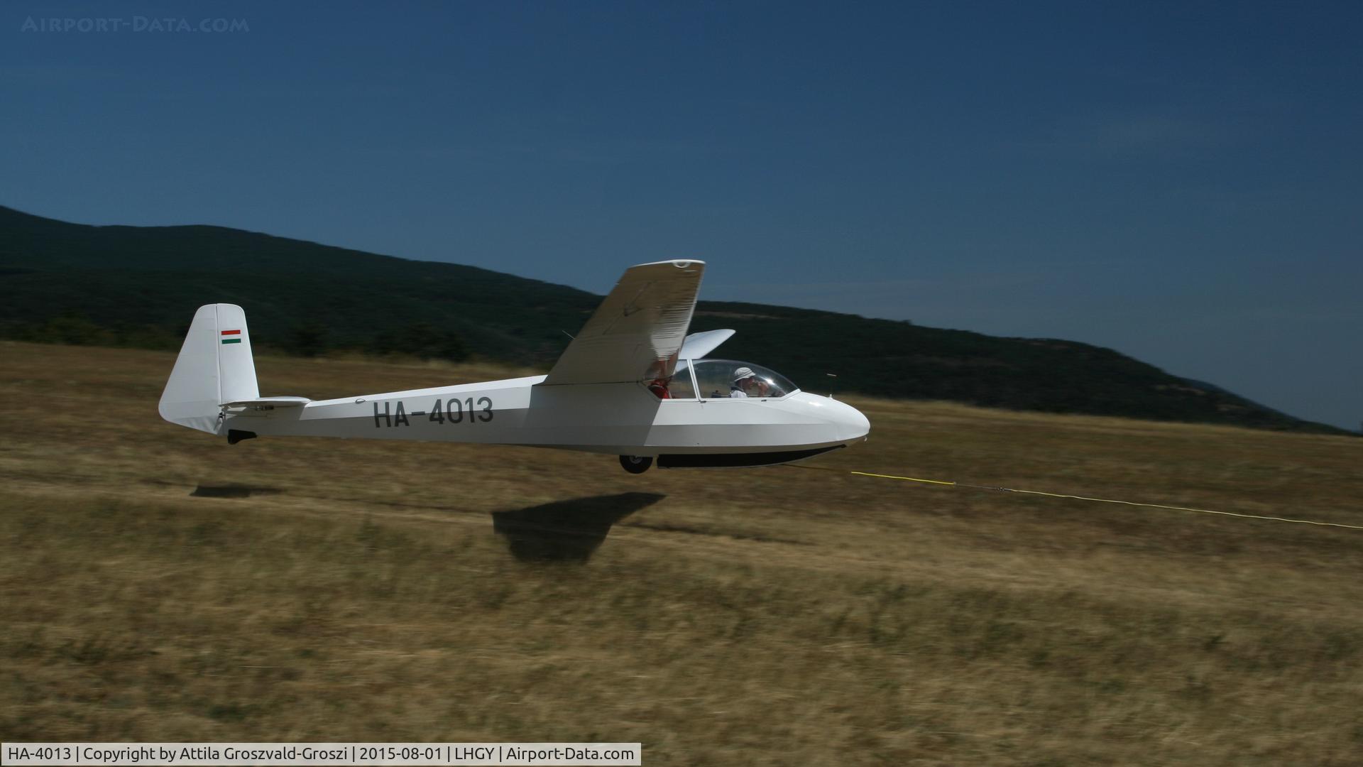 HA-4013, 1957 Schleicher Ka-7 Rhonadler C/N 304, Gyöngyös-Pipishegy Airfield, Hungary
