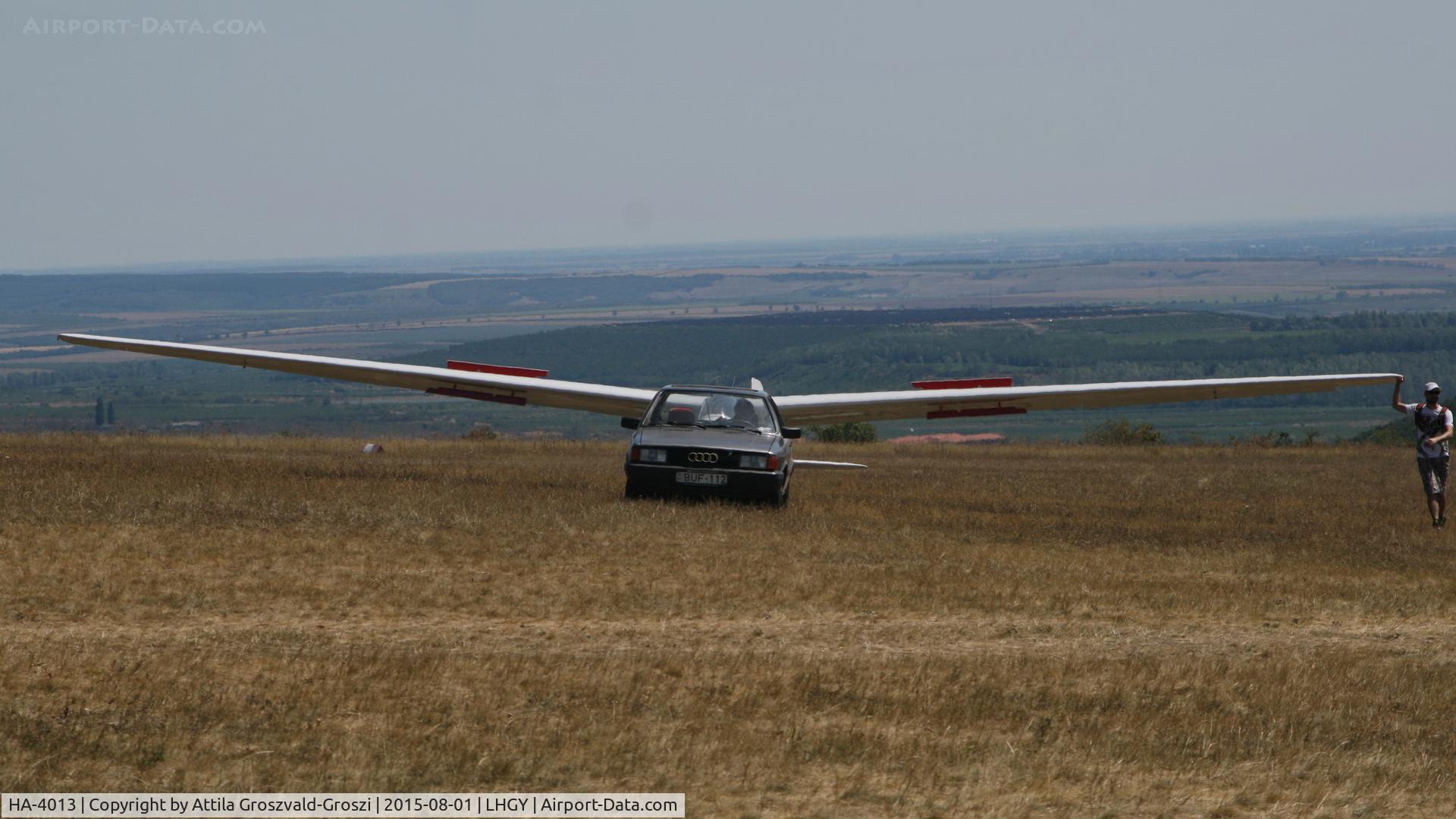 HA-4013, 1957 Schleicher Ka-7 Rhonadler C/N 304, Gyöngyös-Pipishegy Airfield, Hungary