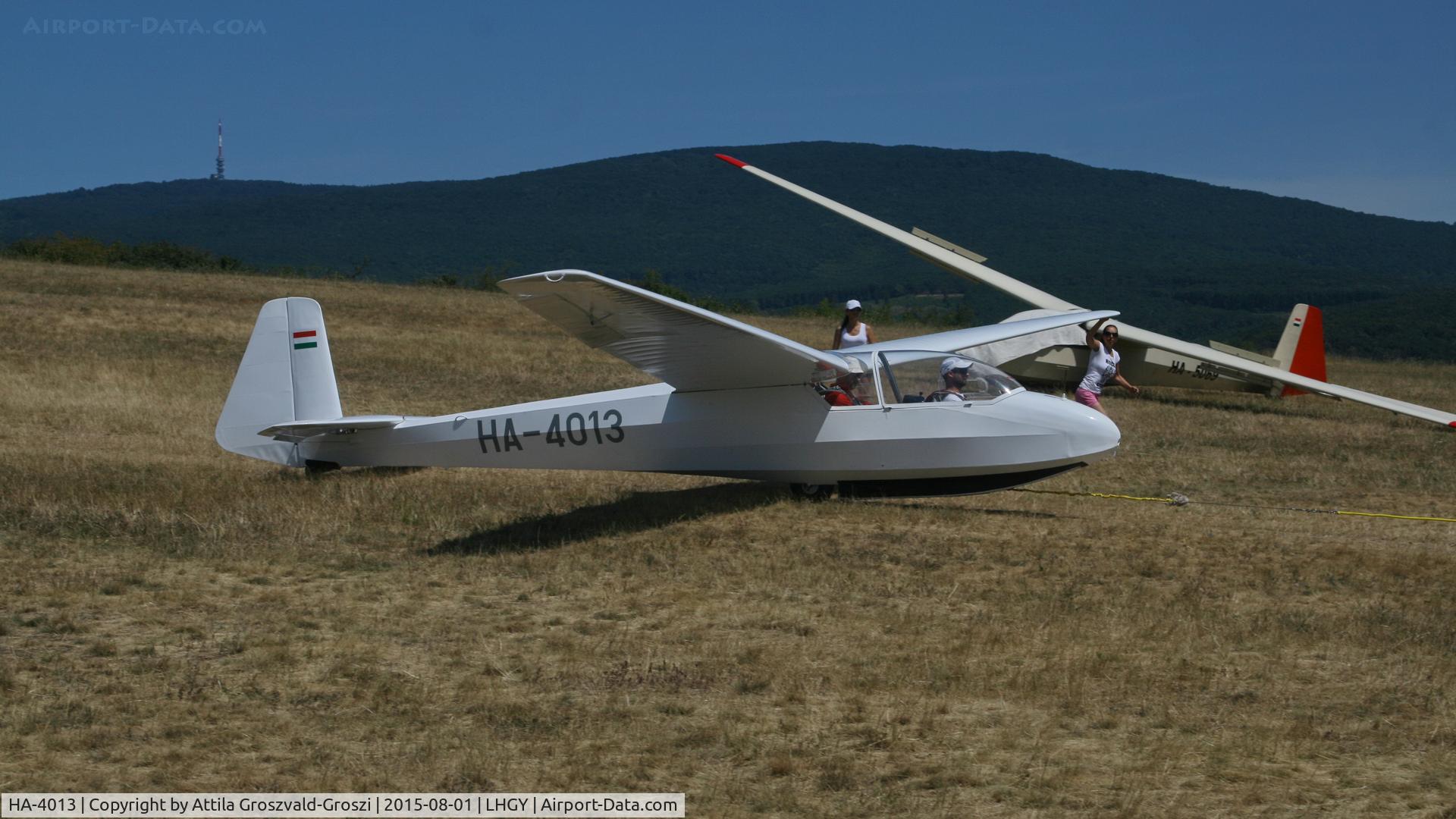 HA-4013, 1957 Schleicher Ka-7 Rhonadler C/N 304, Gyöngyös-Pipishegy Airfield, Hungary
