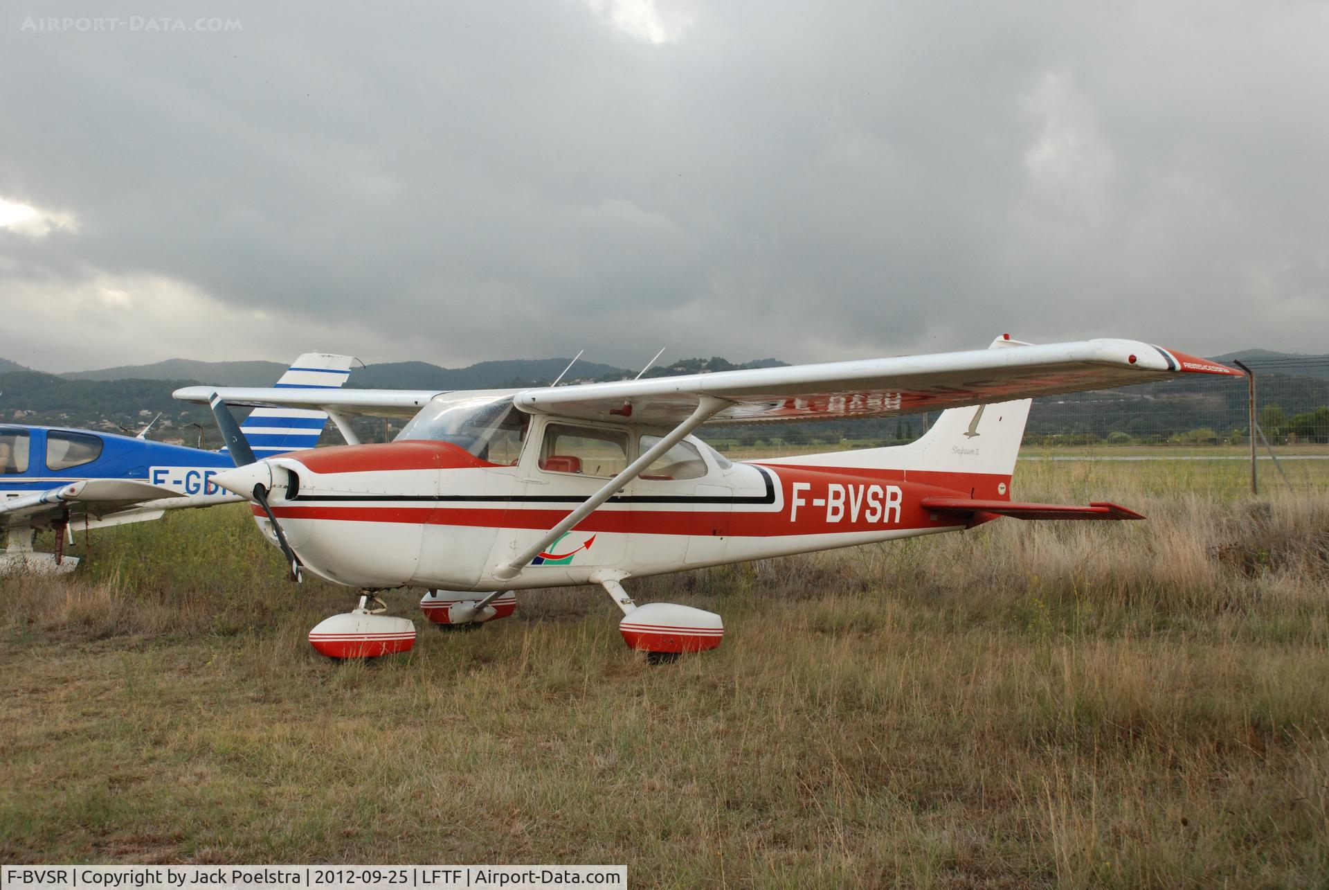 F-BVSR, Reims F172M Skyhawk C/N 1195, F-BVSR at Cuers  airport