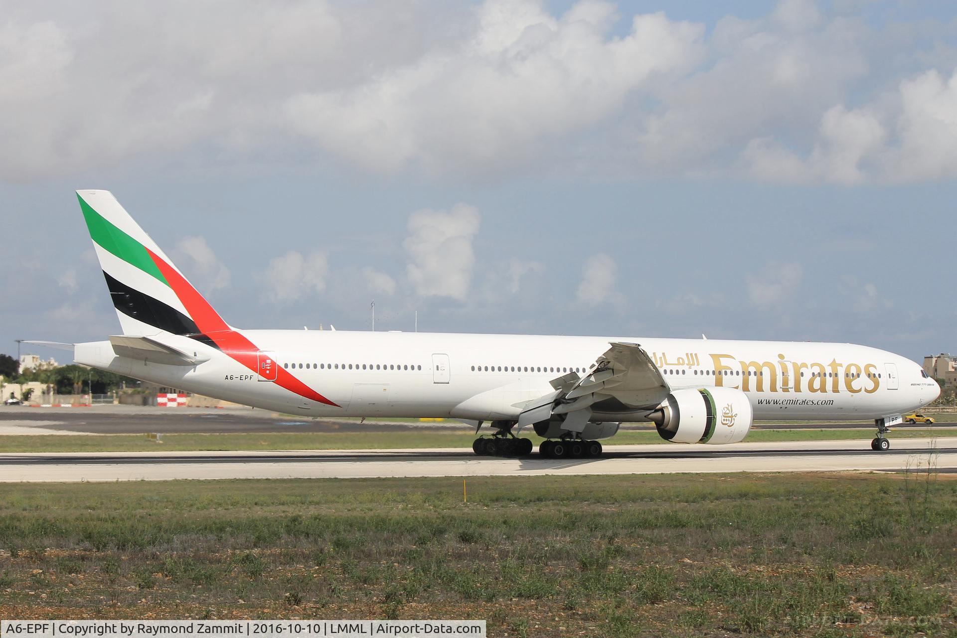 A6-EPF, 2015 Boeing 777-31H/ER C/N 42325, Boeing 777 A6-EPF Emirates Airlines