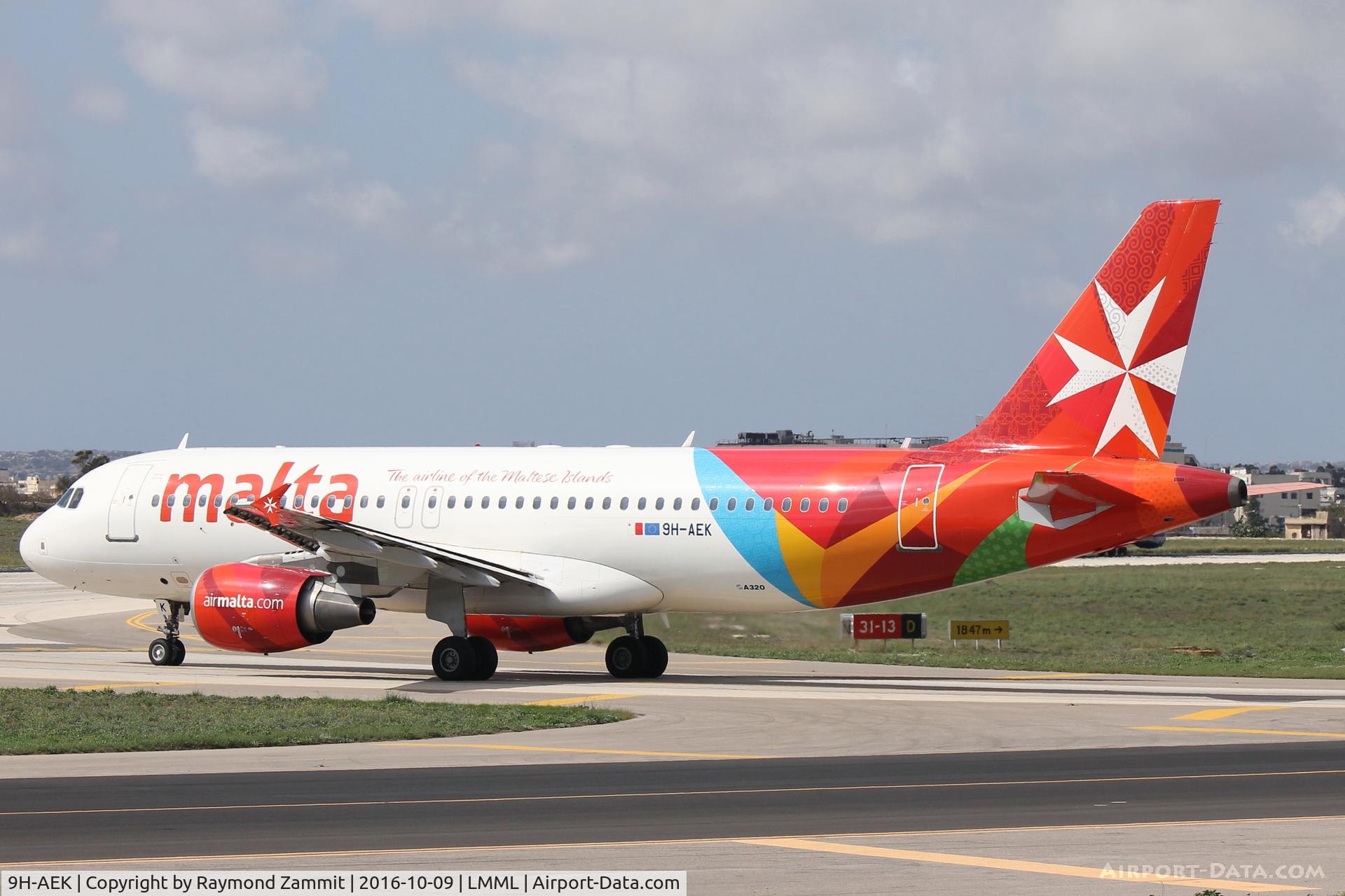 9H-AEK, 2004 Airbus A320-211 C/N 2291, A320 9H-AEK Air Malta