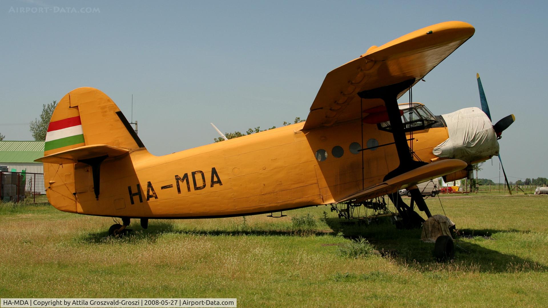 HA-MDA, 1977 PZL-Mielec An-2R C/N 1G176-23, Jászapáti agricultural airport