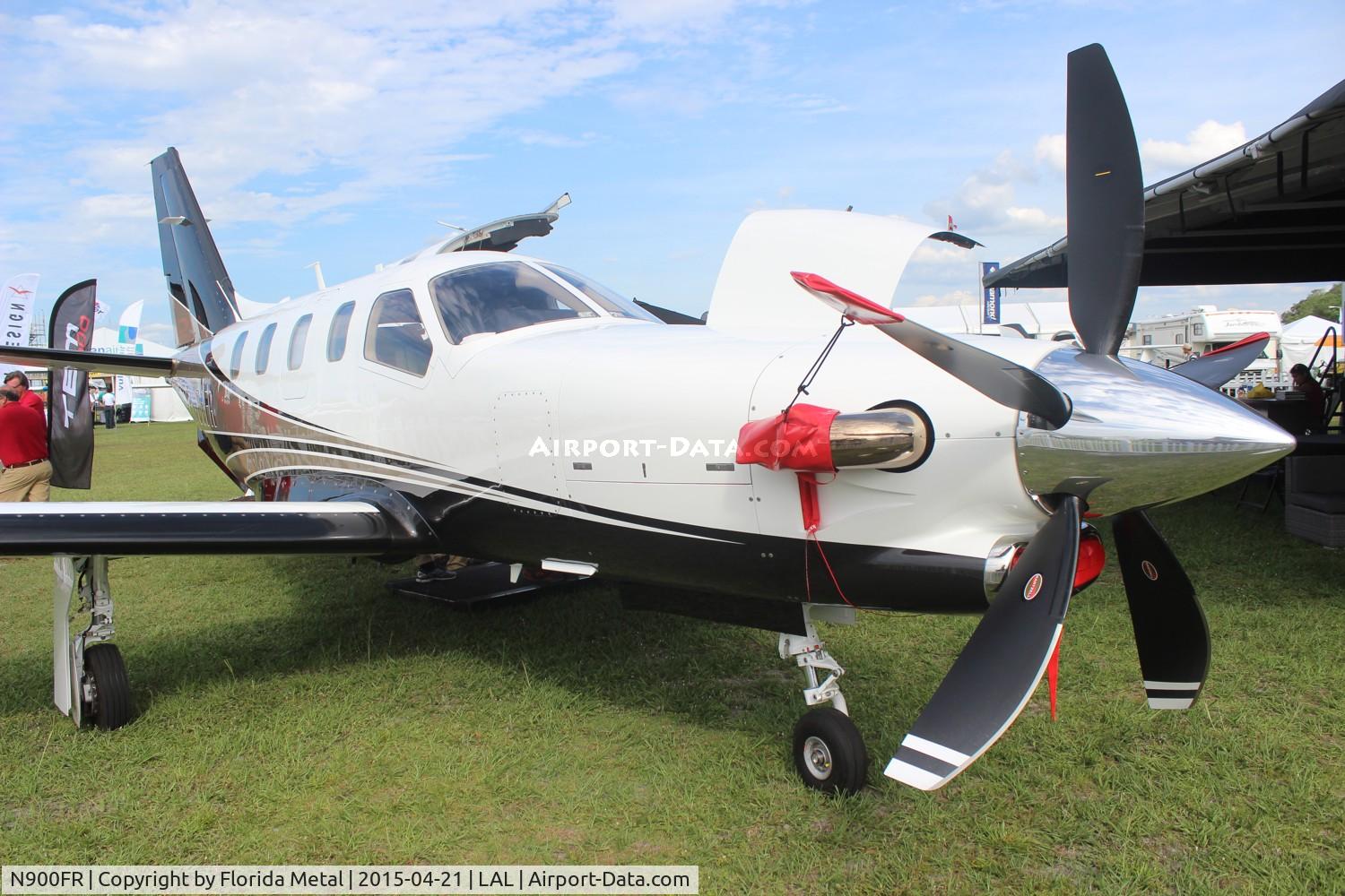 N900FR, 2015 Socata TBM-900 C/N 1050, TBM-900