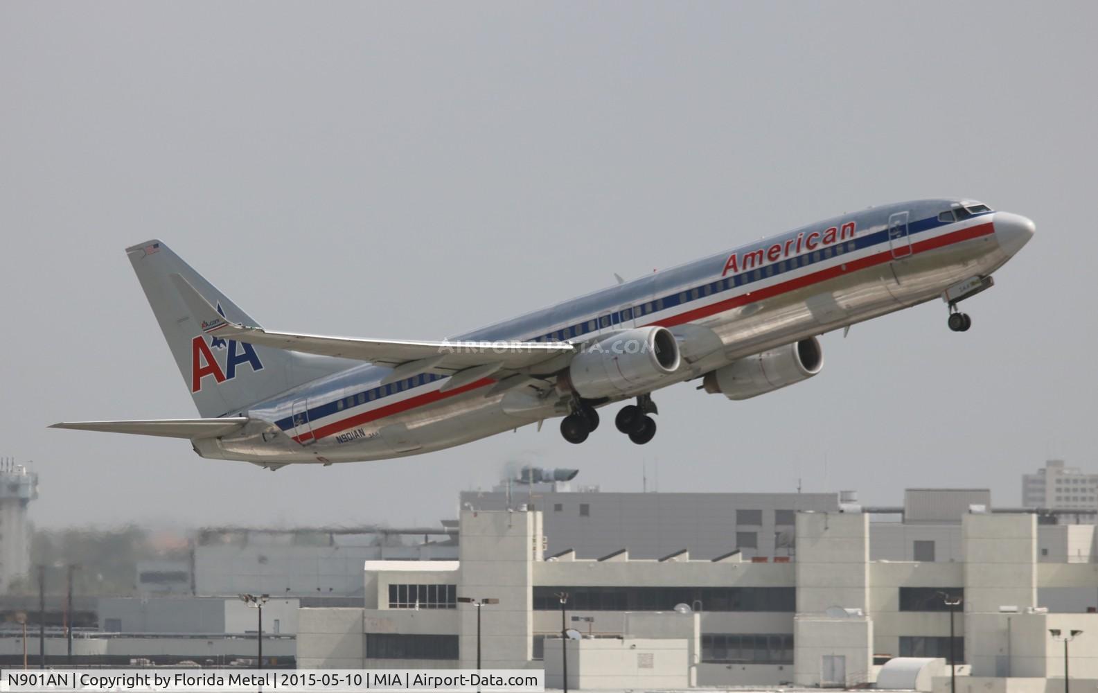 N901AN, 1999 Boeing 737-823 C/N 29503, American