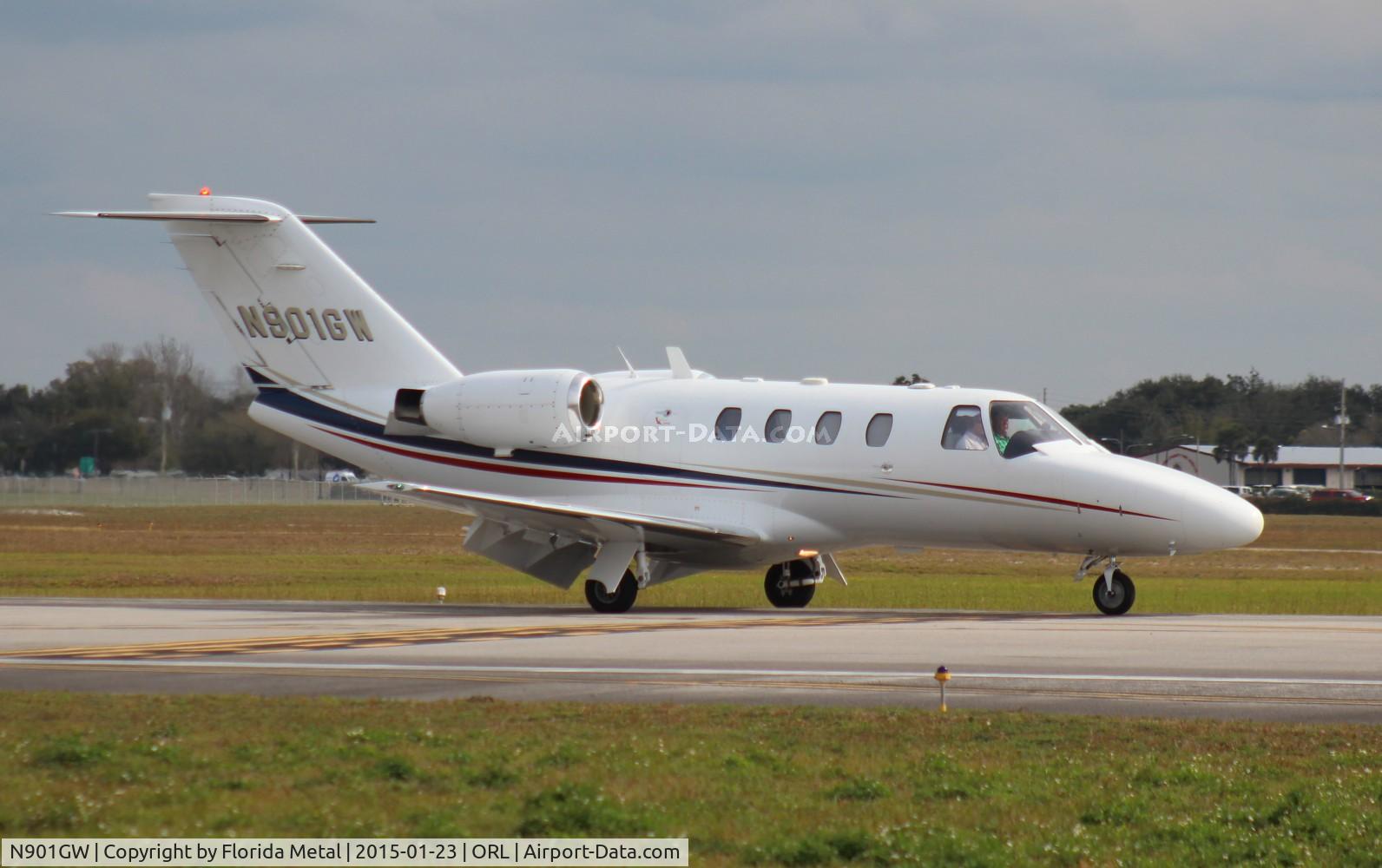 N901GW, 2001 Cessna 525 CitationJet CJ1 C/N 525-0470, Citation 525