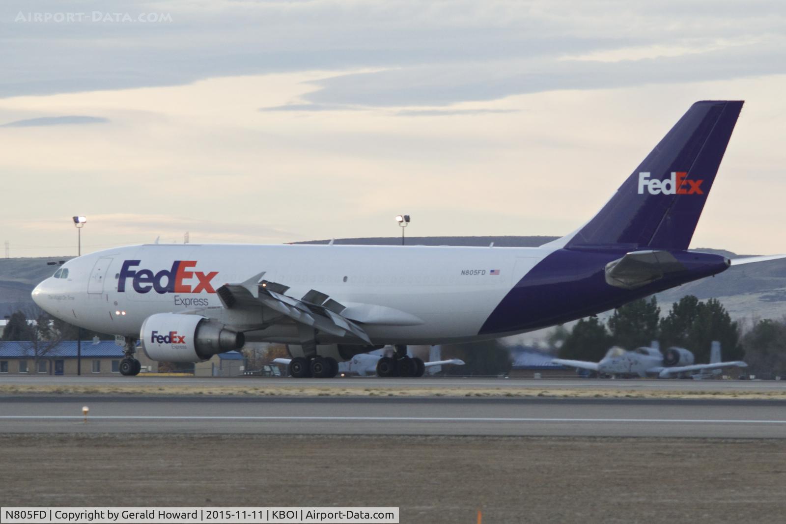 N805FD, 1988 Airbus A310-324 C/N 456, Landing RWY 10R.