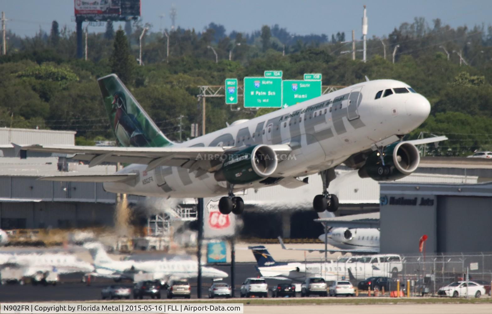 N902FR, 2001 Airbus A319-111 C/N 1515, Frontier Woody the Wood Duck