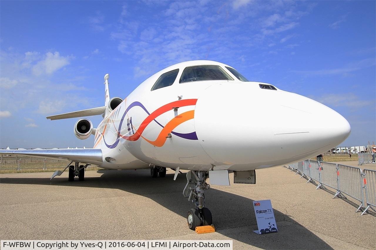 F-WFBW, 2005 Dassault Falcon 7X C/N 001, Dassault Falcon 7X, Static display, Istres-Le Tubé Air Base 125 (LFMI-QIE) open day 2016