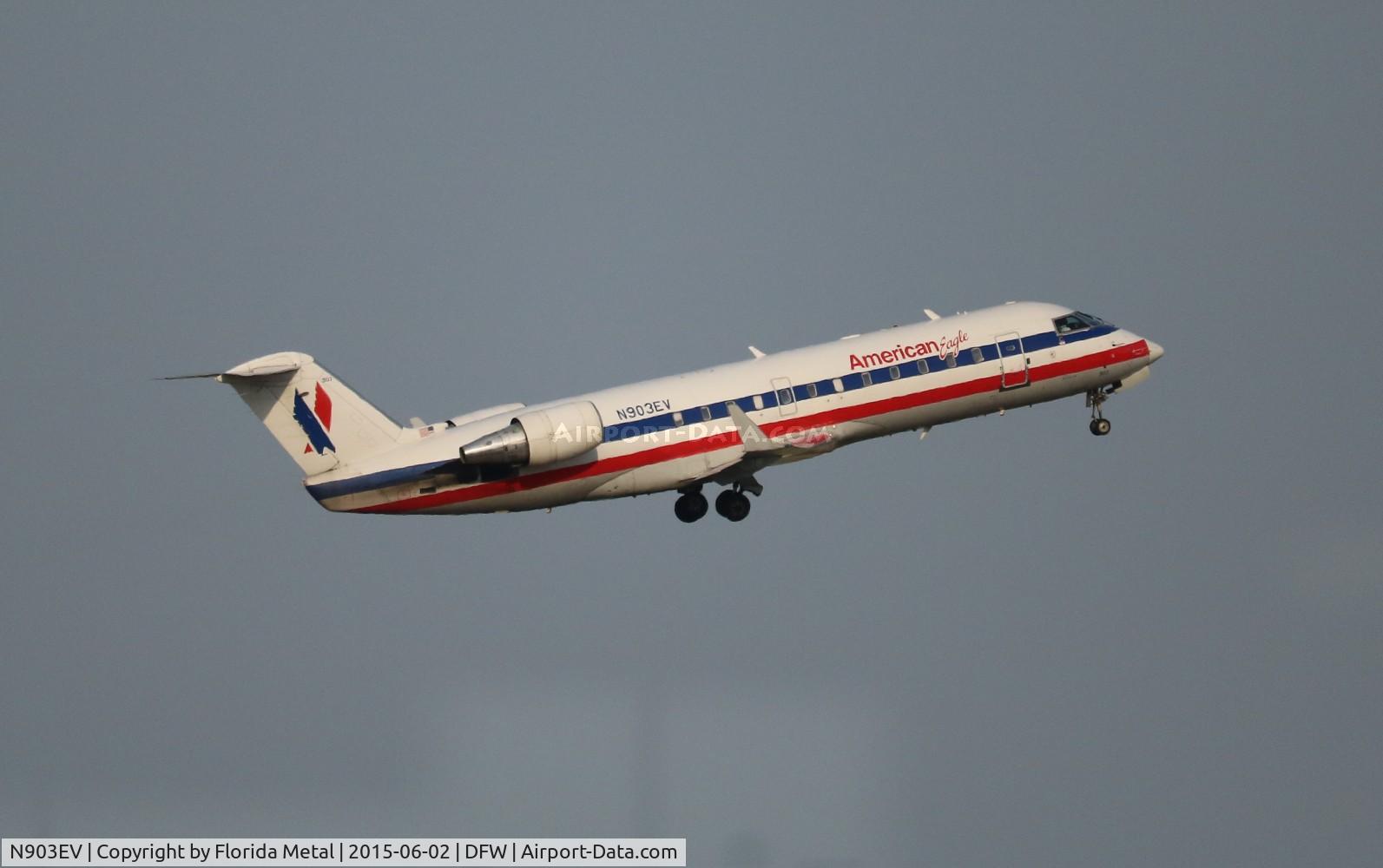 N903EV, 2002 Bombardier CRJ-200ER (CL-600-2B19) C/N 7621, American Eagle