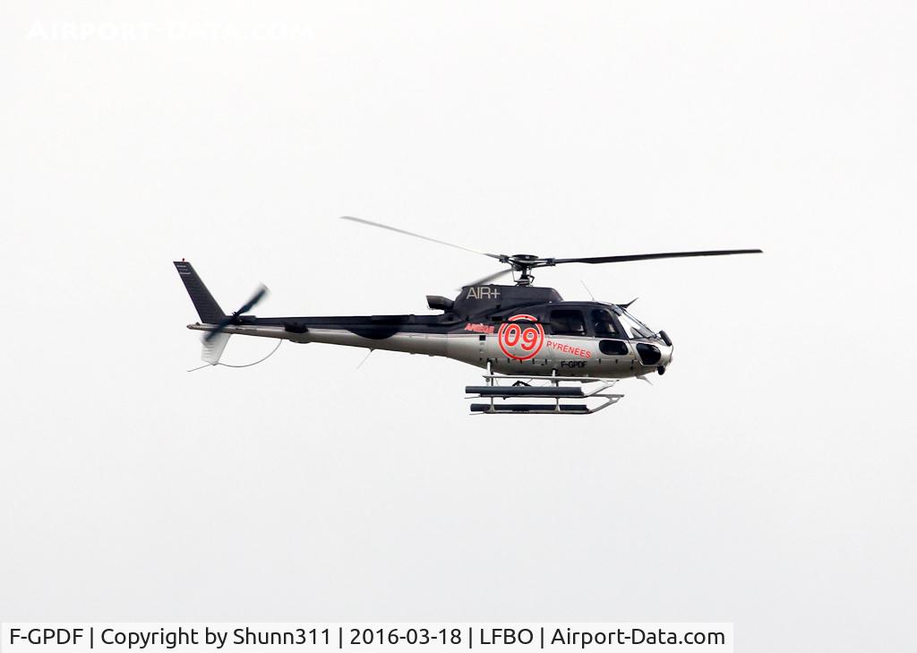 F-GPDF, Eurocopter AS-350B-3 Ecureuil Ecureuil C/N 3290, Passing above the Airport with new markings...