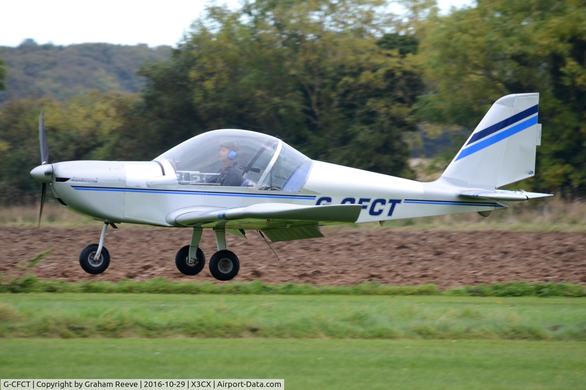 G-CFCT, 2008 Cosmik EV-97 TeamEurostar UK C/N 3208, Landing at Northrepps.