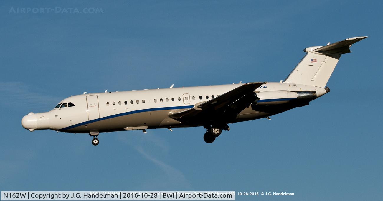 N162W, 1966 BAC 111-401AK One-Eleven C/N BAC.087, Landing 33L.