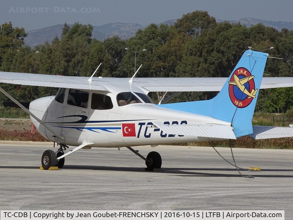 TC-CDB, Cessna 172S SP Skyhawk C/N 172S11121, Turkish Aeronautical Association, LTFB Celcuk airport