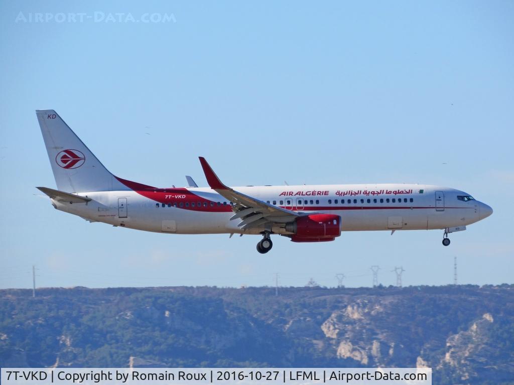 7T-VKD, 2010 Boeing 737-8D6 C/N 40858, Landing