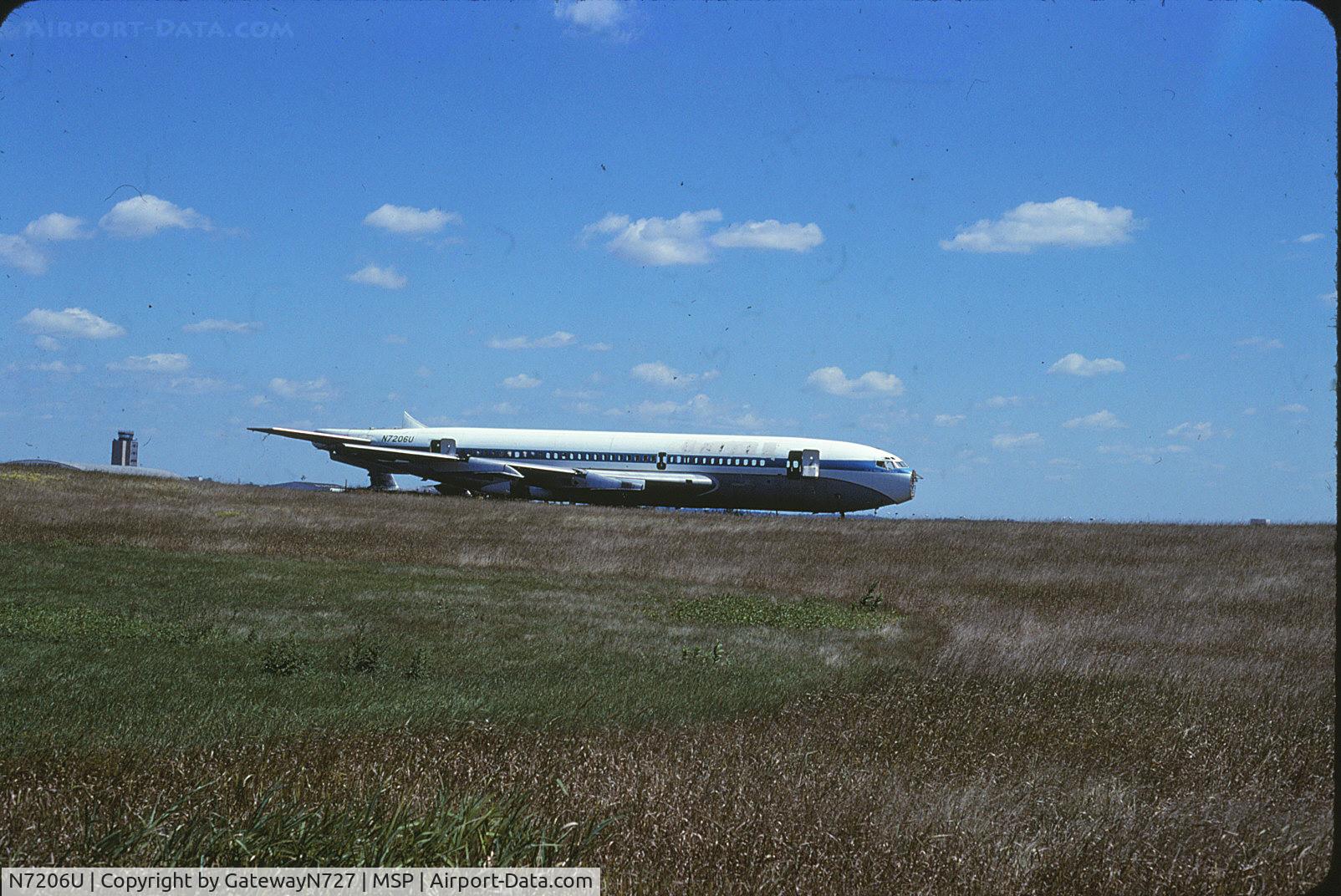 N7206U, 1960 Boeing 720-022 C/N 17912, Photo taken early 1980s.