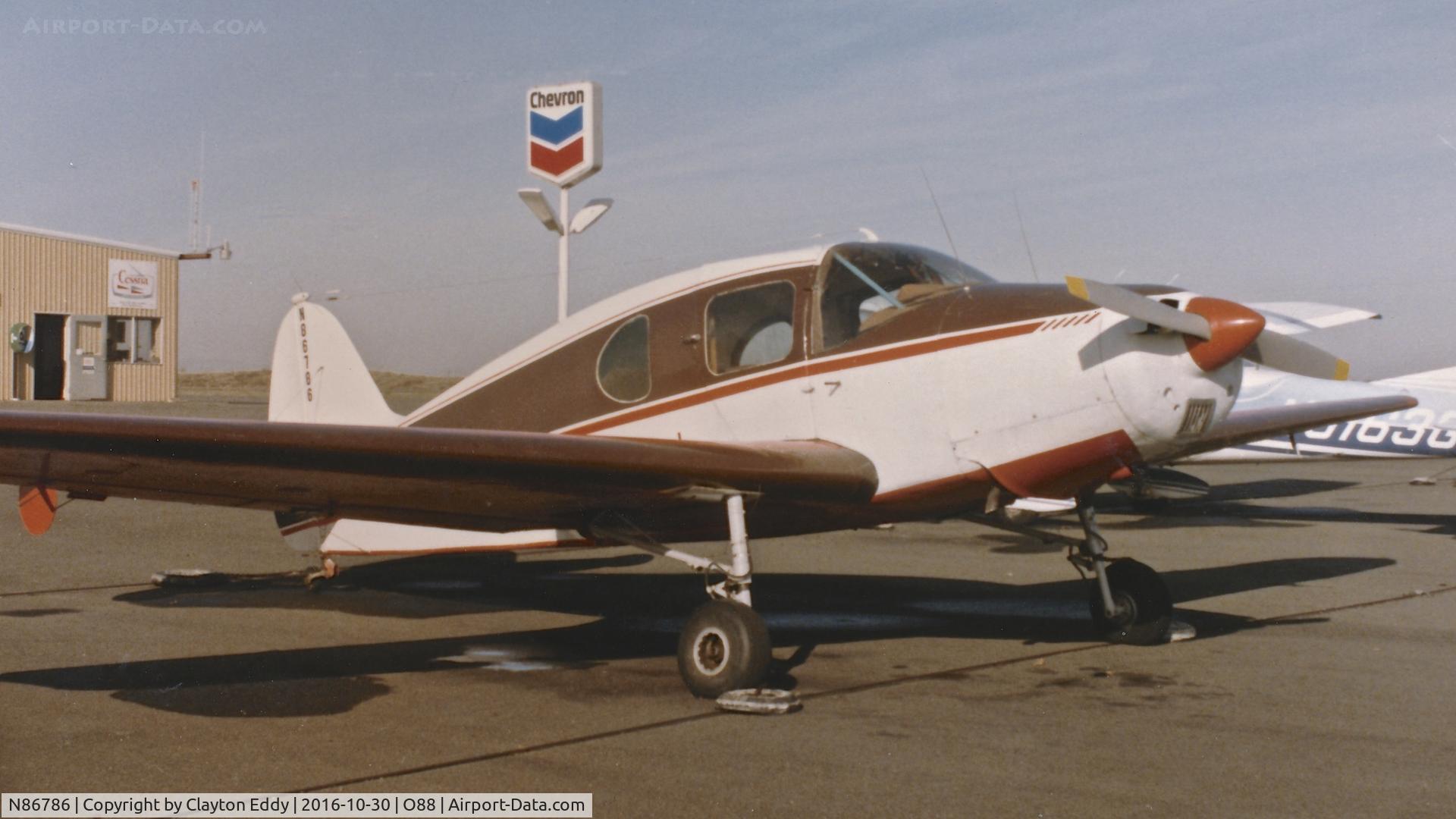 N86786, 1946 Bellanca 14-13 Cruisair Senior C/N 1147, Bellanca at the old Rio Vista Airport in California.
