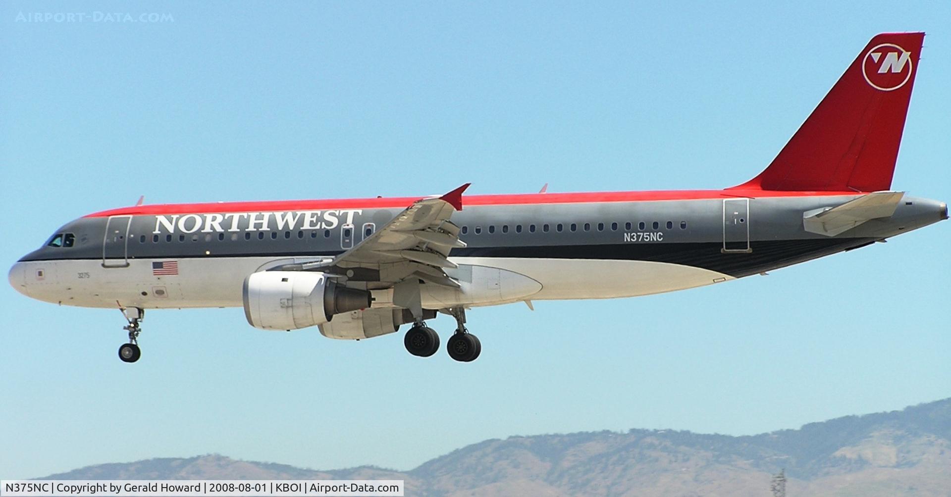 N375NC, 2002 Airbus A320-212 C/N 1789, Landing RWY 28R when Northwest Airlines was still around.