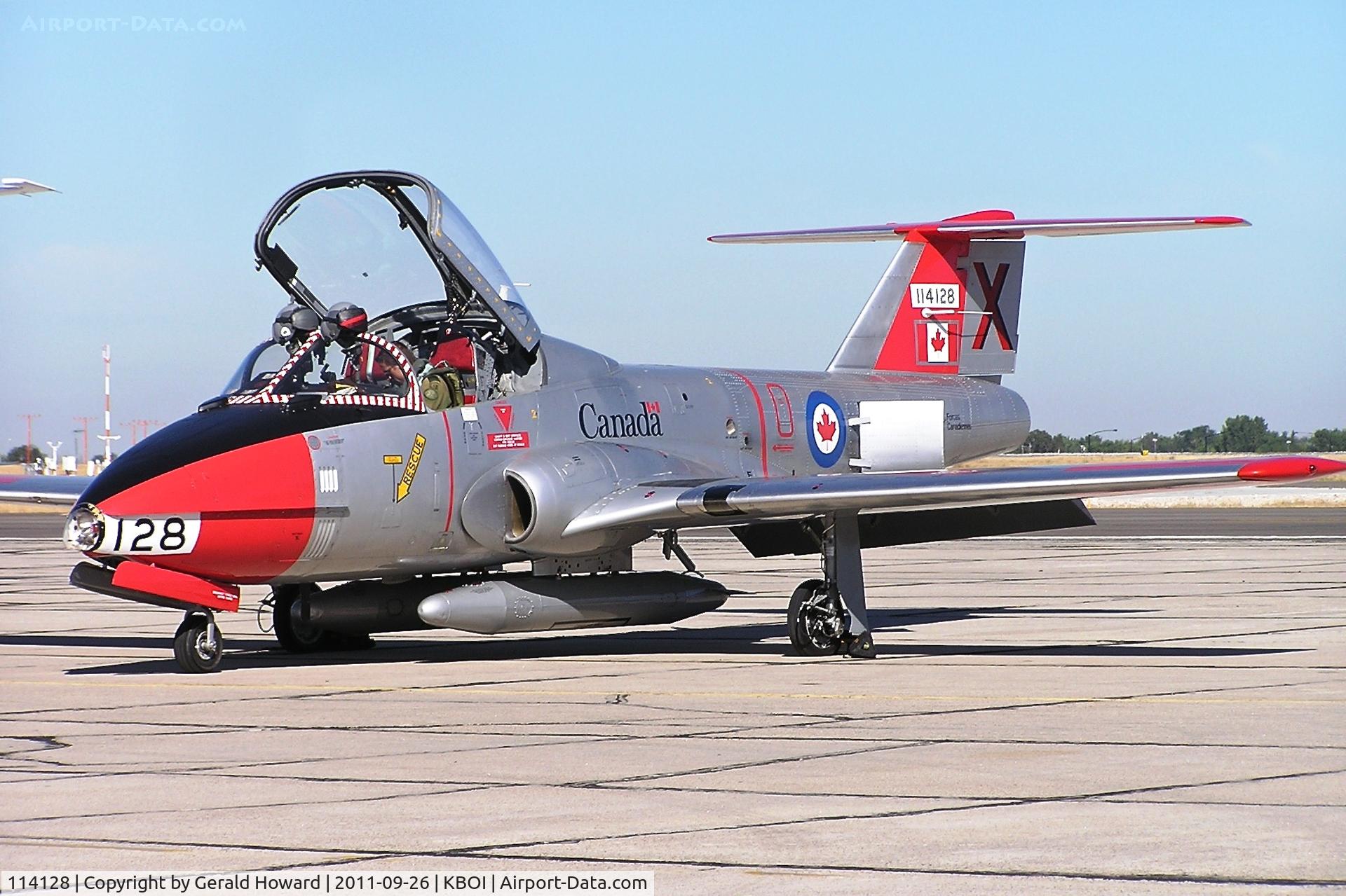 114128, Canadair CT-114 Tutor C/N 1128, Parked on Western ramp. Assigned to No. 2 Wing, CFB Cold Lake.