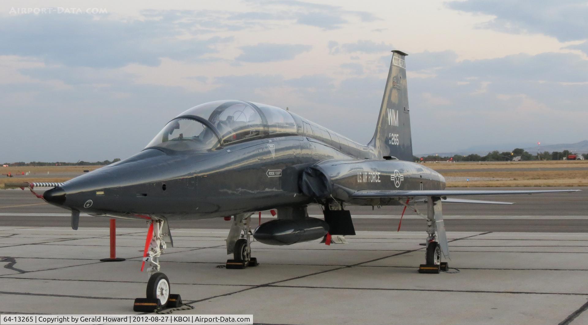 64-13265, 1964 Northrop T-38A Talon C/N N.5694, Parked on Western Ramp. T-38A of the 509th BW, Whiteman AFB, CA