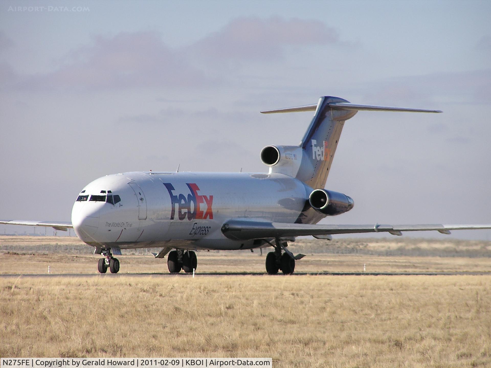 N275FE, 1980 Boeing 727-233F C/N 22040, Landed on 5,000 foot assault strip SE of main airport complex. Aircraft donated by FedEx to ARFF unit for training. Usable parts to be stripped off for other FedEx 727s.