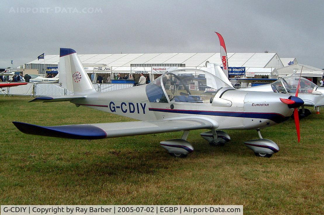 G-CDIY, 2004 Aerotechnik EV-97 Eurostar C/N PFA 315-14345, Evektor EV-97A Eurostar [PFA 315-14345] Kemble~G 02/07/2005