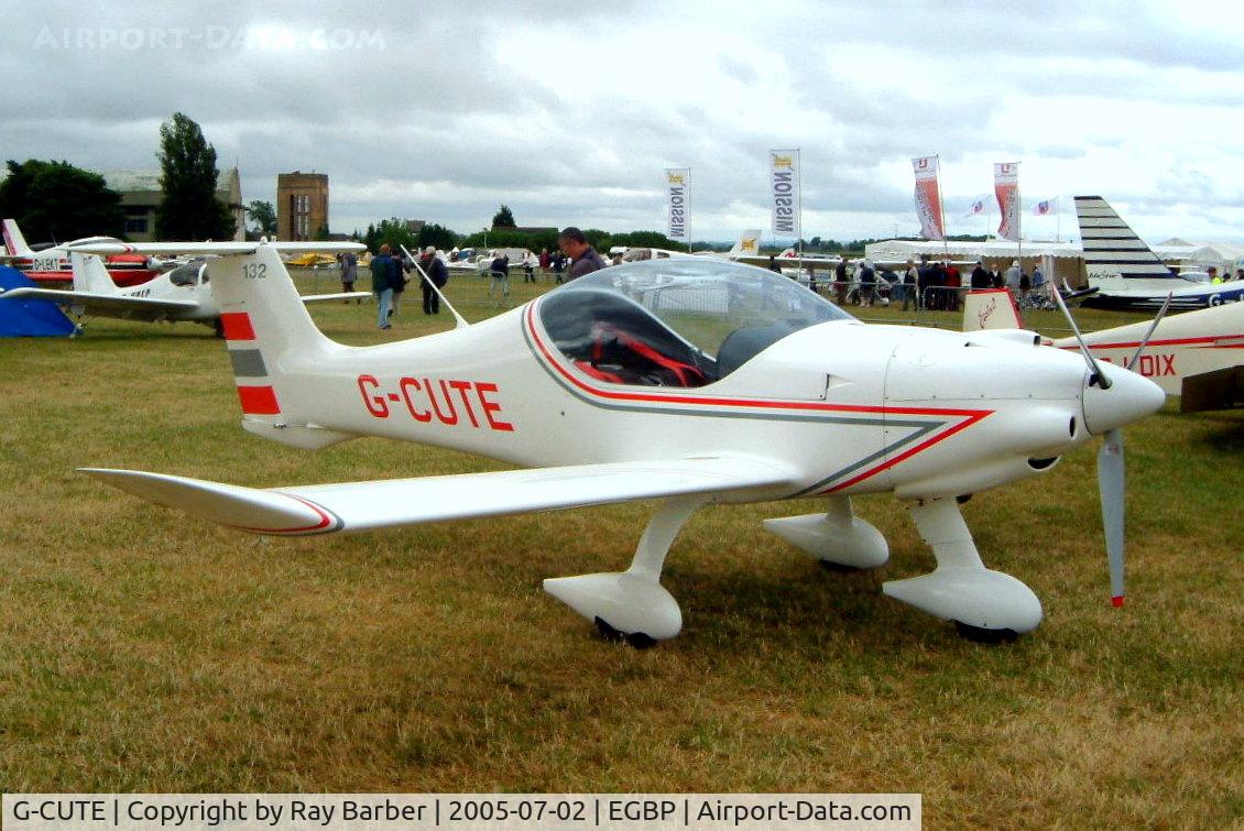 G-CUTE, 2000 Dyn'Aero MCR-01 C/N PFA 301-13511, Dyn'Aero MCR-01 Banbi [PFA 301-13511] Kemble~G 02/07/2005