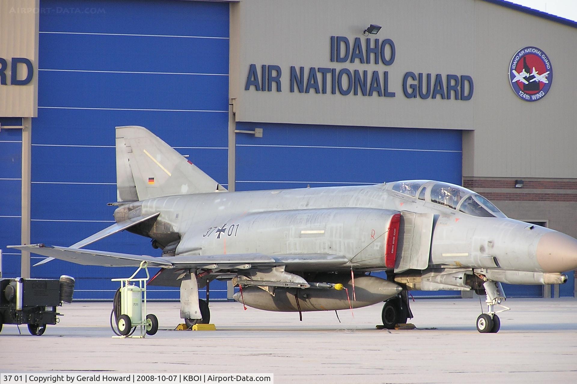 37 01, 1972 McDonnell Douglas F-4F Phantom II C/N 4330, Parked on Idaho Air Guard ramp.