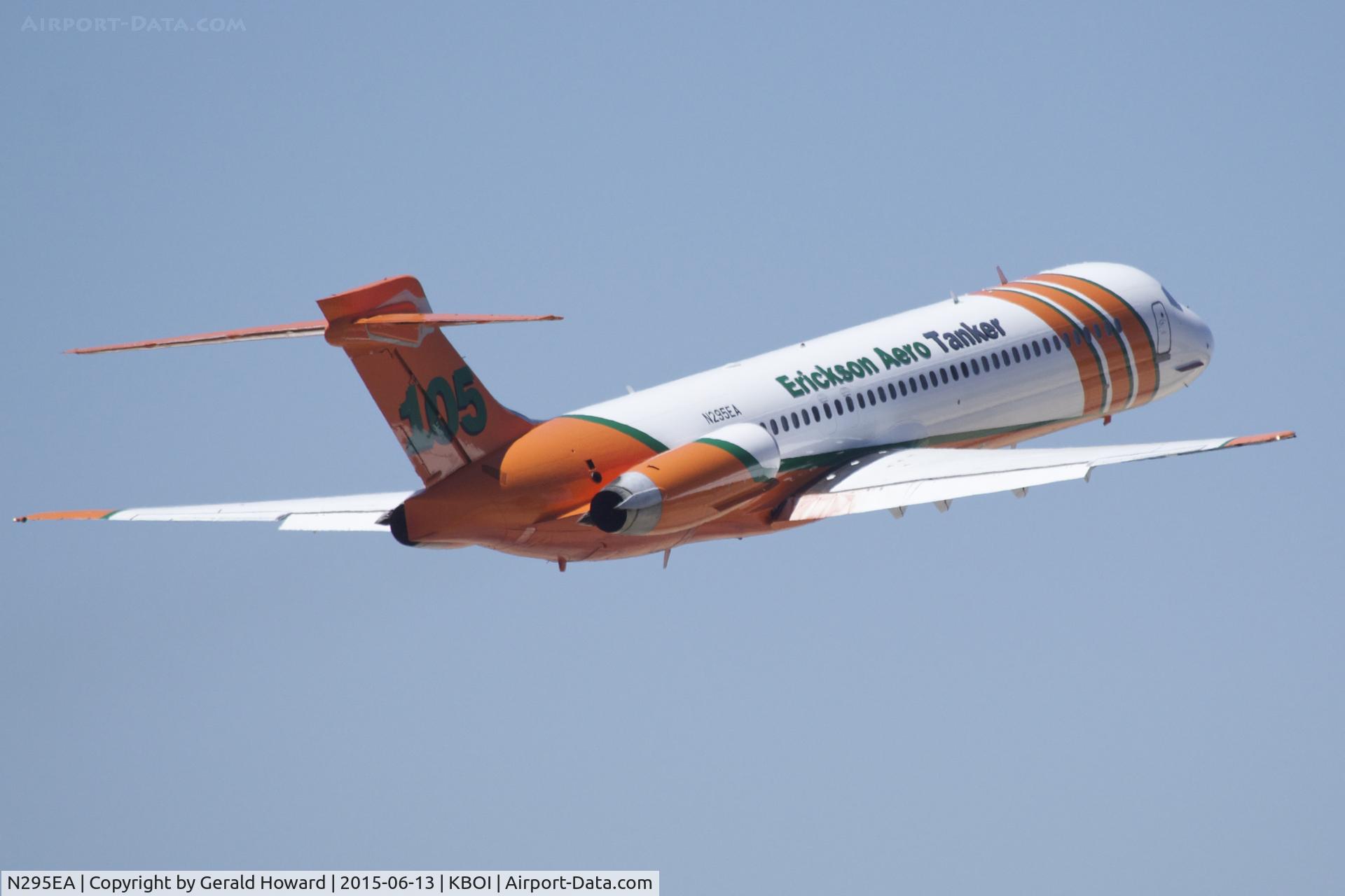 N295EA, 1991 McDonnell Douglas MD-87 (DC-9-87) C/N 53211, Departed RWY 28R