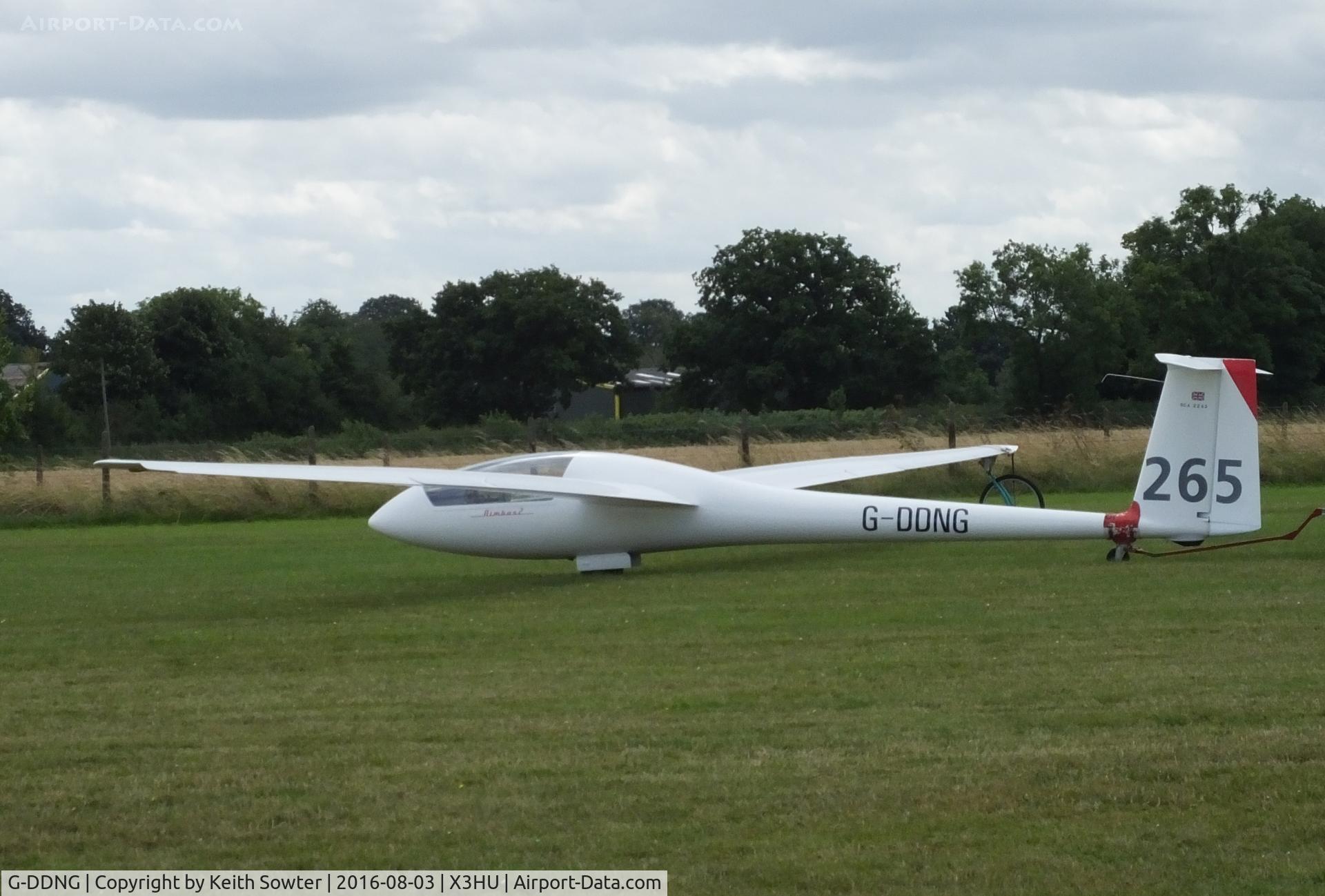G-DDNG, 1977 Schempp-Hirth Nimbus 2 C/N 126, Glider Comp at Husbands Bosworth