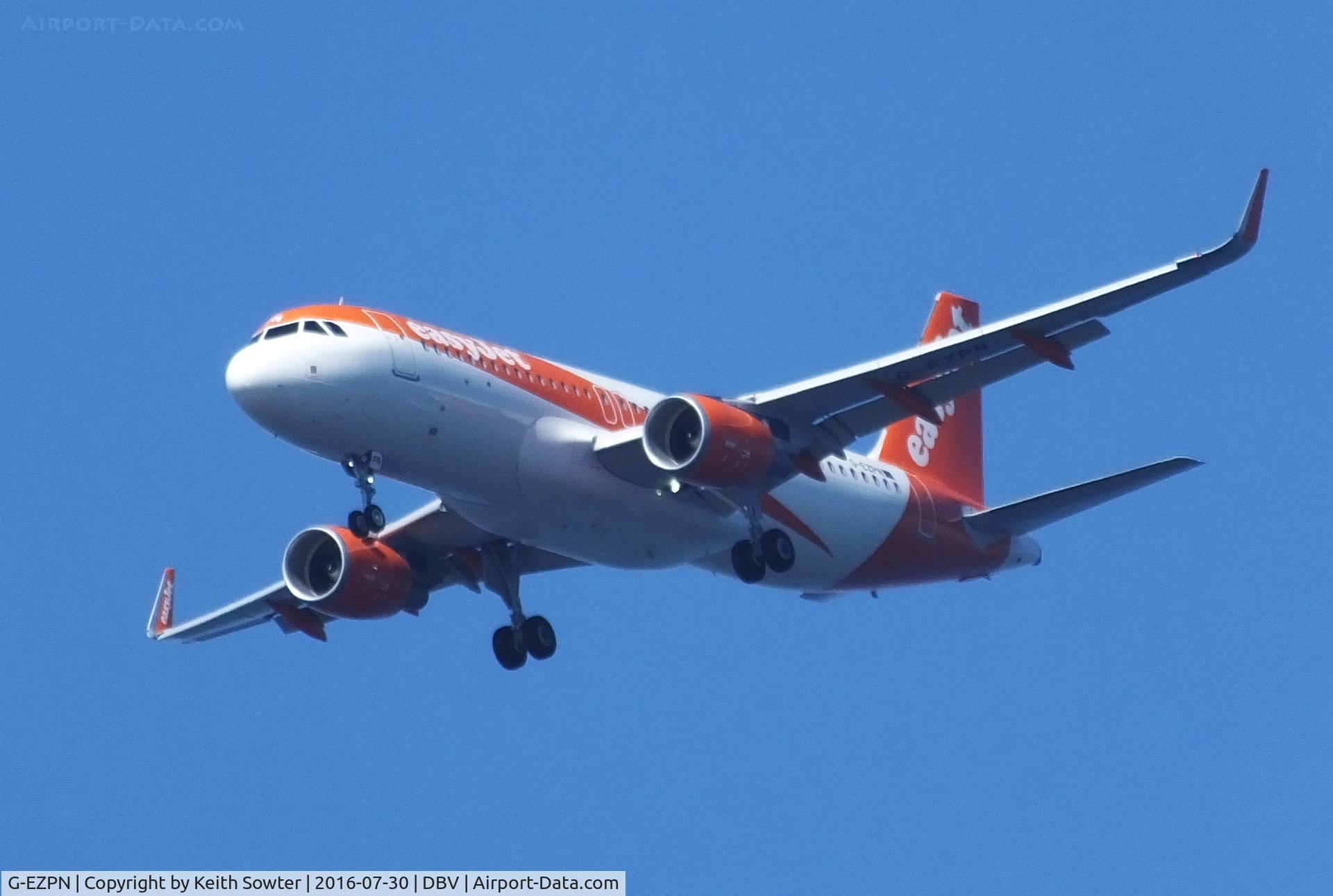 G-EZPN, 2016 Airbus A320-214 C/N 7235, Short finals to Dubrovnik