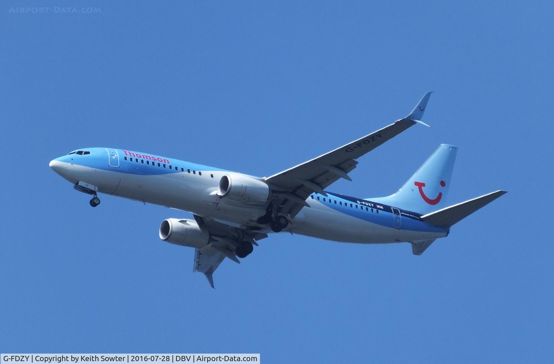 G-FDZY, 2011 Boeing 737-8K5 C/N 37261, Short finals to land at Dubrovnik