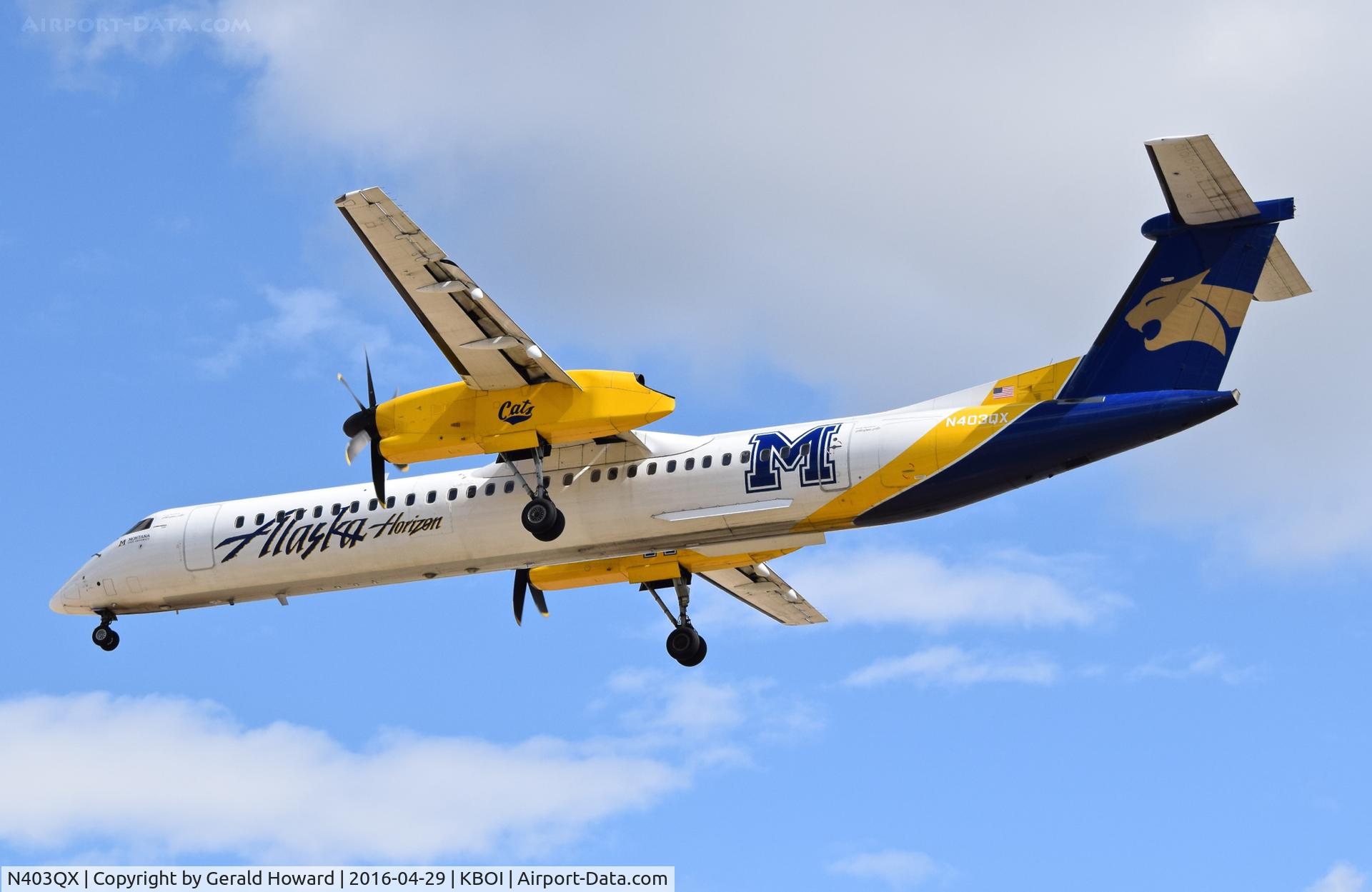 N403QX, 2001 De Havilland Canada DHC-8-402 Dash 8 C/N 4037, Landing RWY 28R.