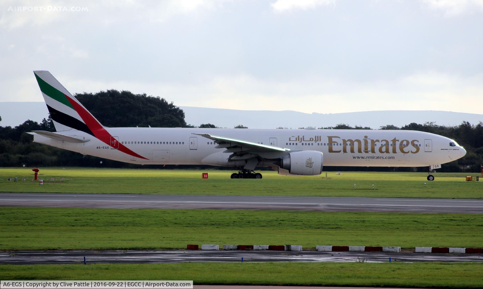 A6-EGS, 2012 Boeing 777-31H/ER C/N 41078, EGCC action