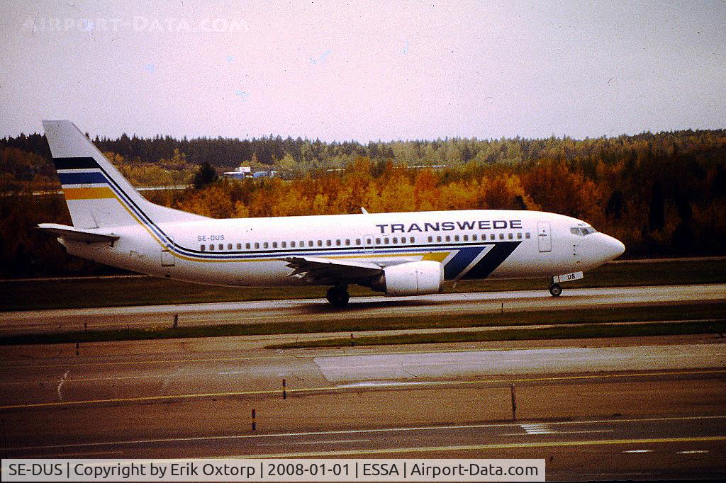SE-DUS, 1988 Boeing 737-3Y0 C/N 24255, SE-DUS in ARN OCT97