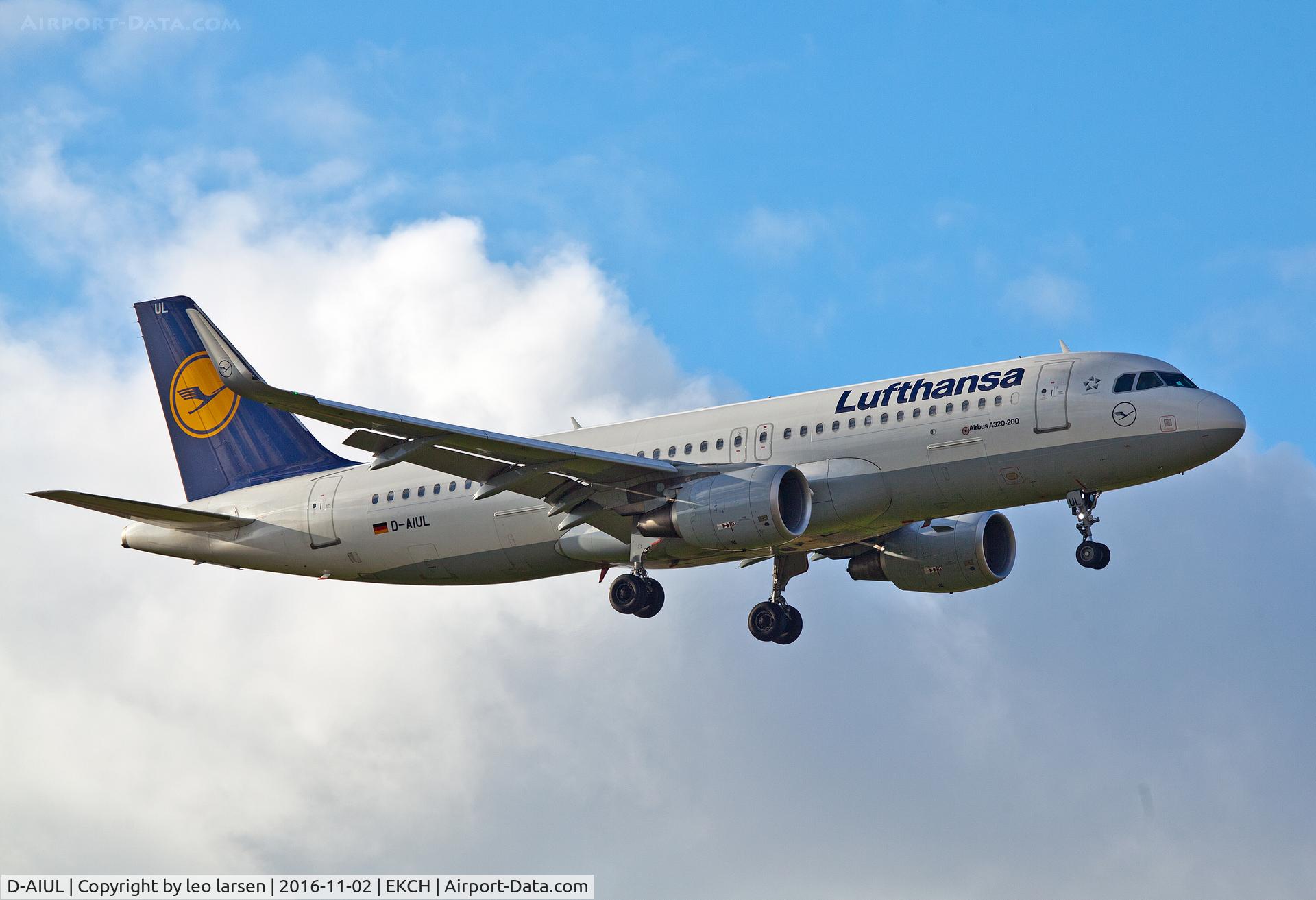 D-AIUL, 2015 Airbus A320-214 C/N 6521, Copenhagen 2.11.16