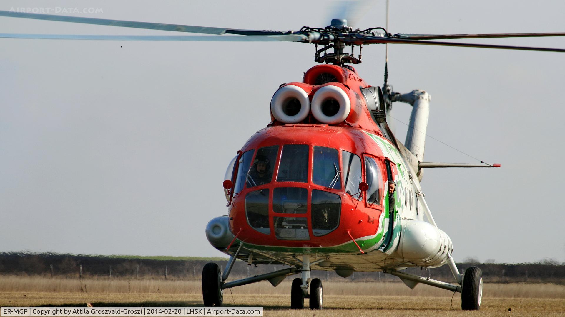 ER-MGP, 1984 Mil Mi-8T Hip C/N 98417135, Siófok-Kiliti Airport, The arrival of Moldova to replace the current station