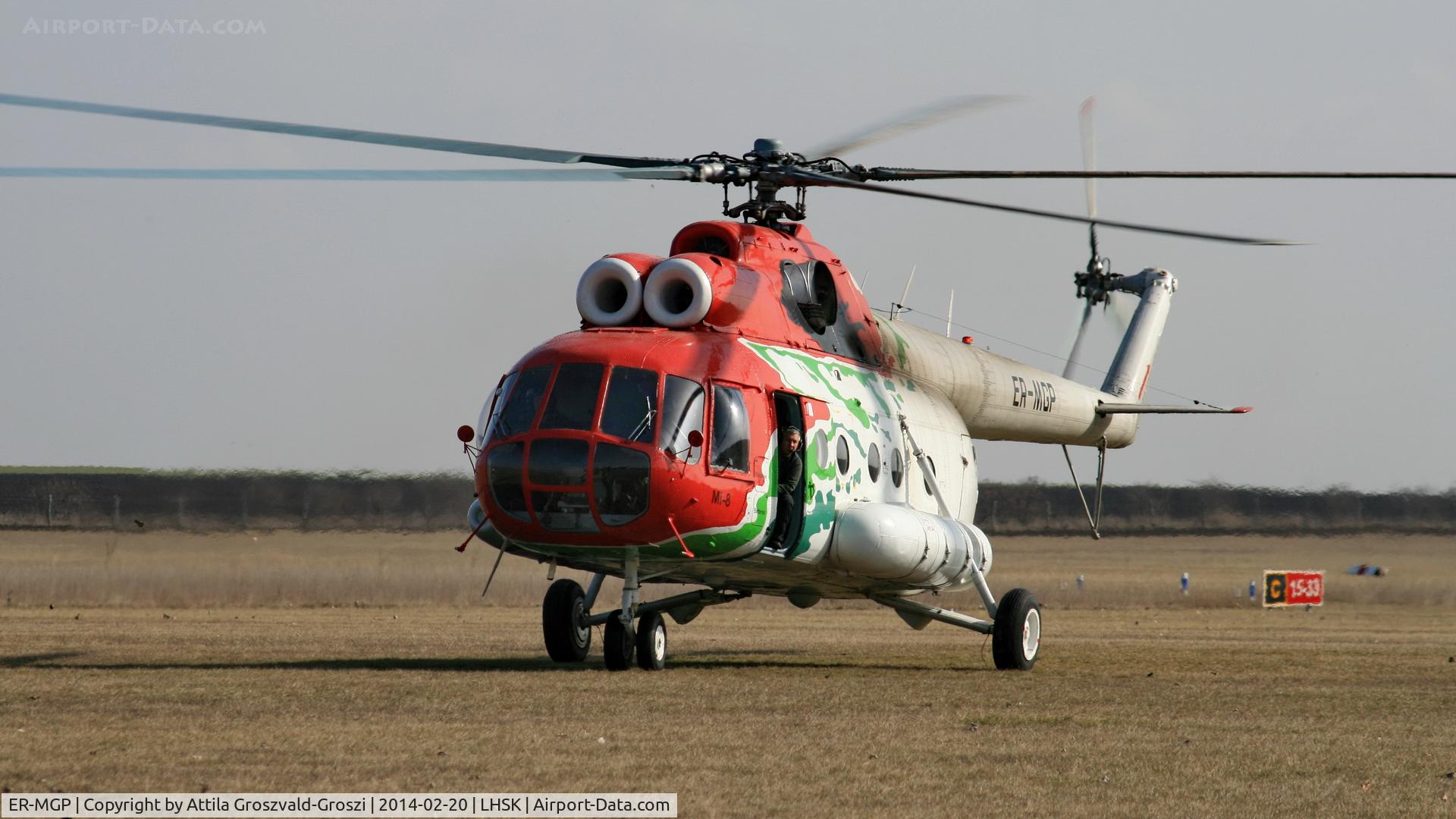 ER-MGP, 1984 Mil Mi-8T Hip C/N 98417135, Siófok-Kiliti Airport, The arrival of Moldova to replace the current station