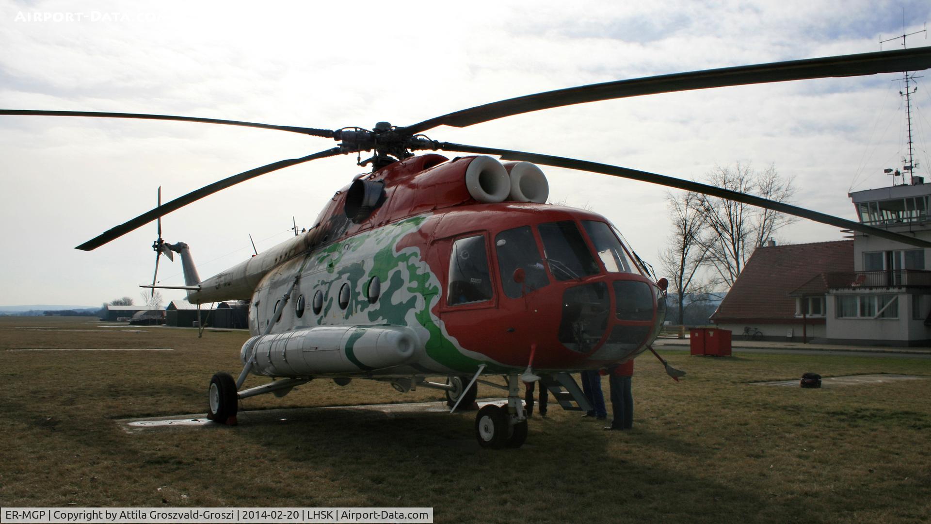 ER-MGP, 1984 Mil Mi-8T Hip C/N 98417135, Siófok-Kiliti Airport, The arrival of Moldova to replace the current station